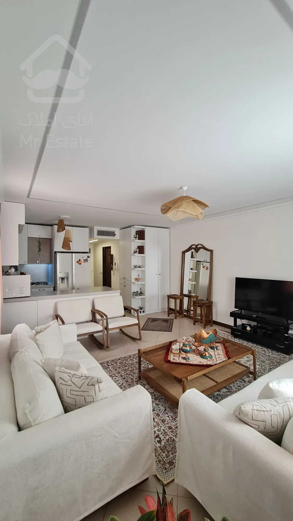 ۵۰ متری بازسازی شده با نور بی نظیر