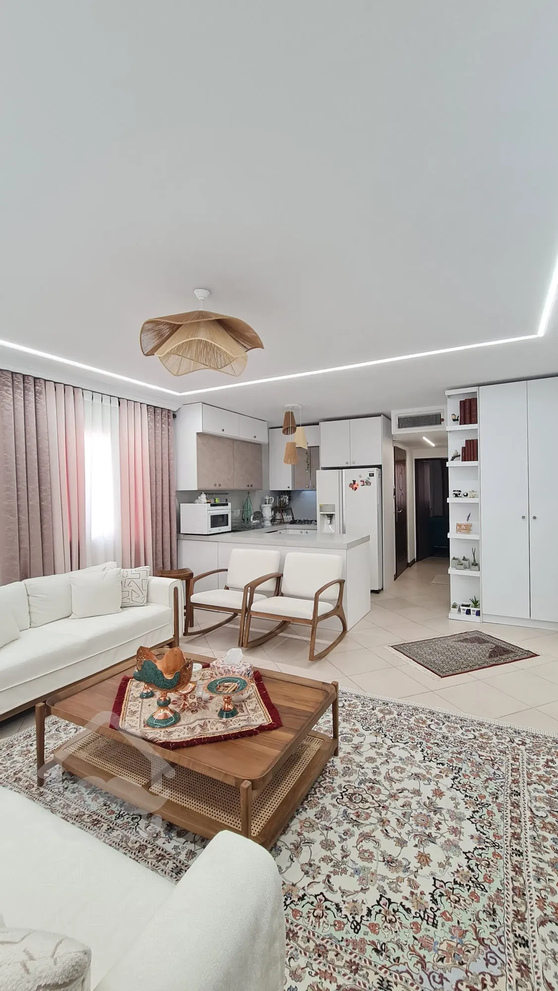 ۵۰ متری بازسازی شده با نور بی نظیر