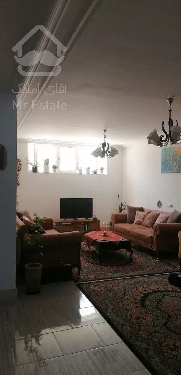 اپارتمان شهرک انجیره سه خواب ح