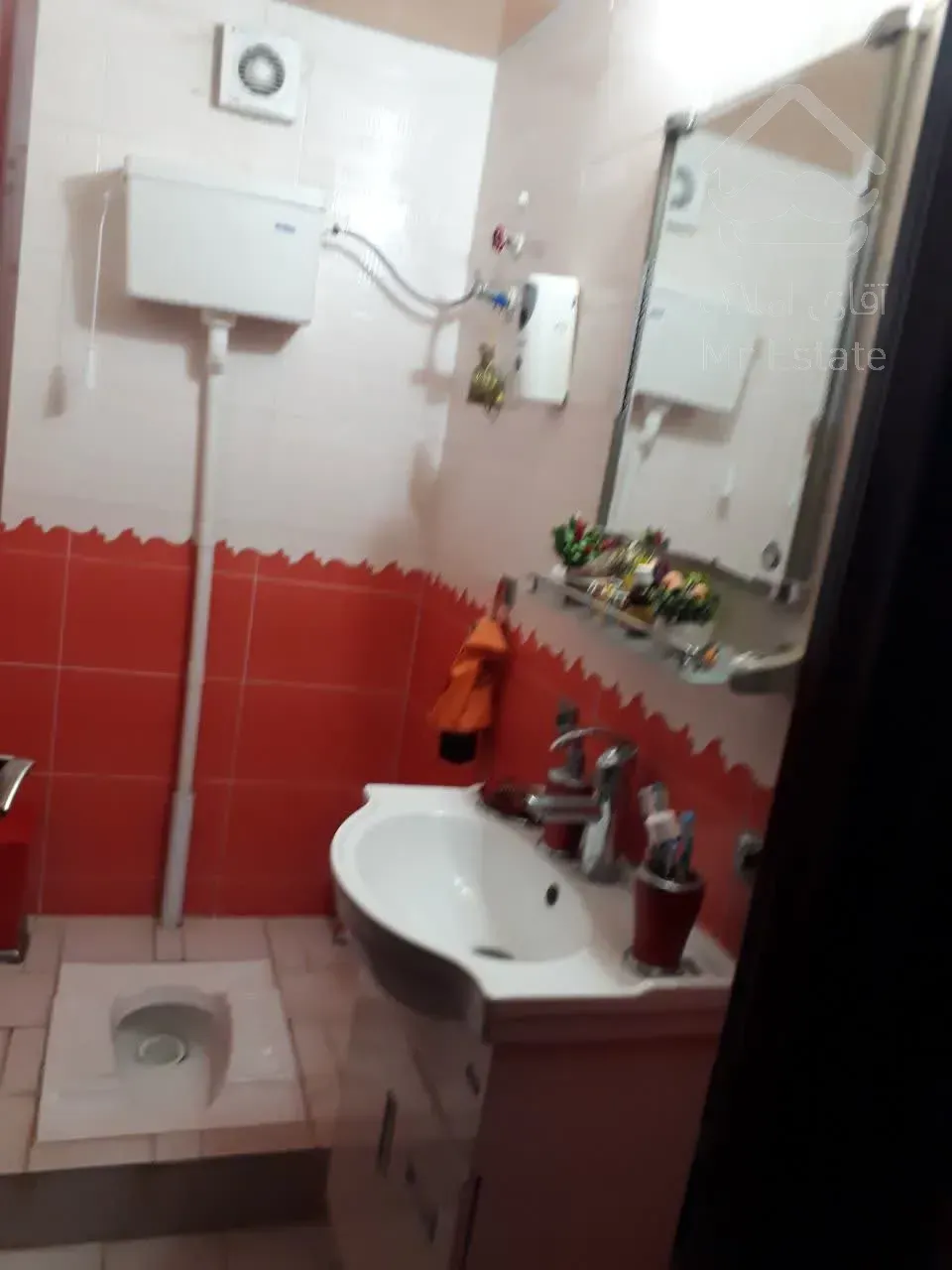 دو طبقه کاملا مجزا