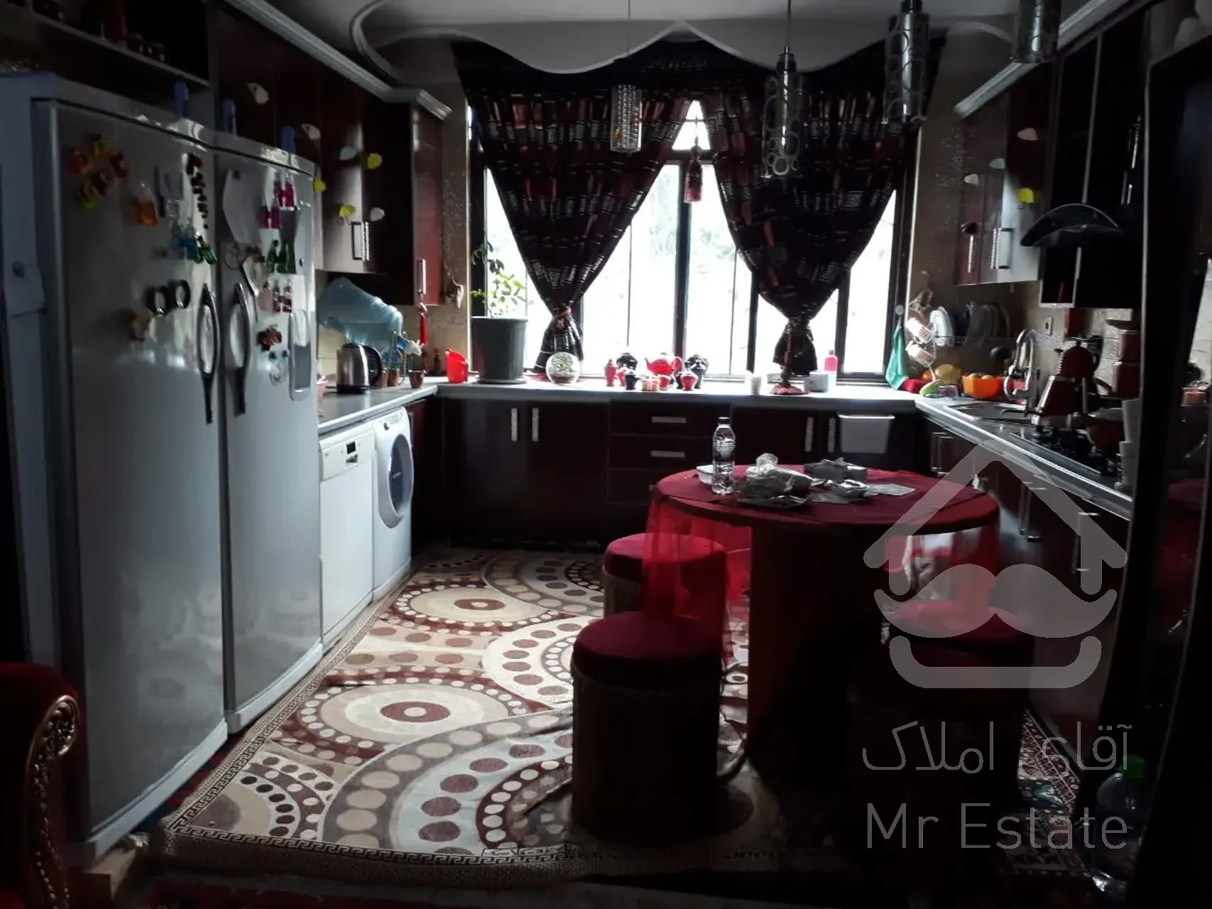 دو طبقه کاملا مجزا