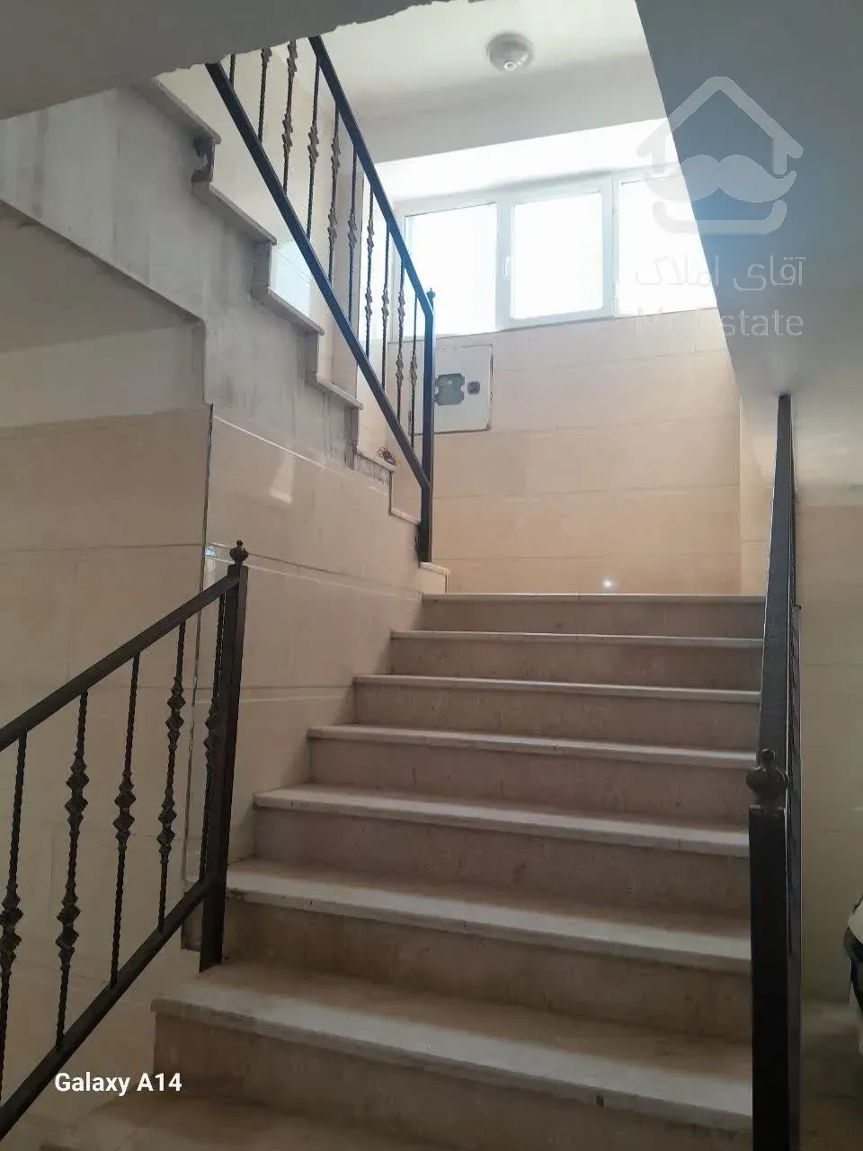 آپارتمان دونبش در کوی کشاورزی