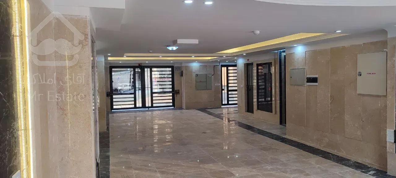 ویلایی نو ساز واقع در فاز 5