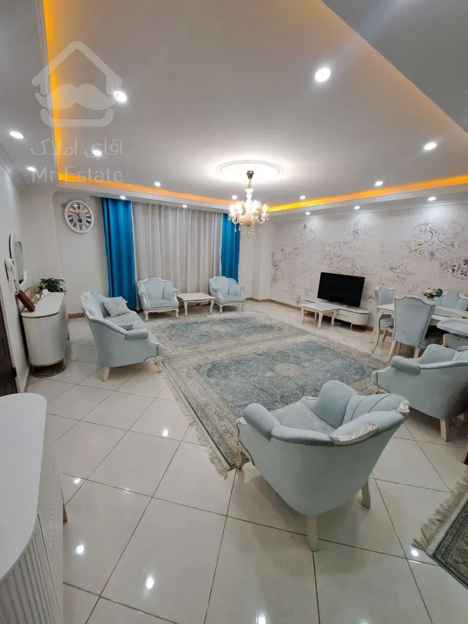 فروش آپارتمان ۹۵متر ۲خواب تراورتن رو به آفتاب اشرفی نیک زارع