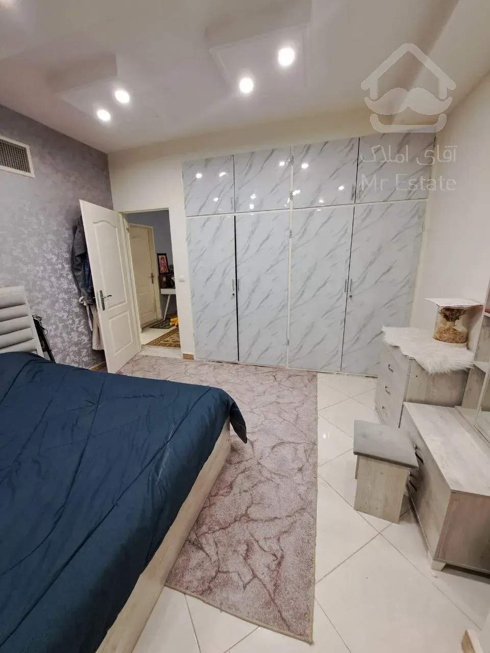 فروش آپارتمان ۹۵متر ۲خواب تزاورتن سالن پرده خور شهرک نفت