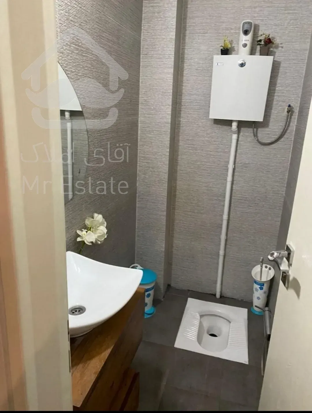 آپارتمان ۵۱ متری نقلی غرق نور