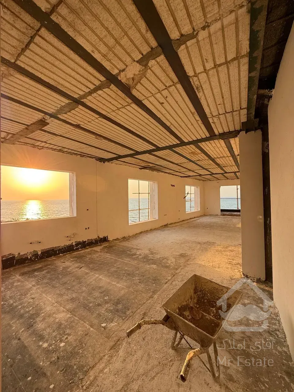 برج خط یک دریا🌊