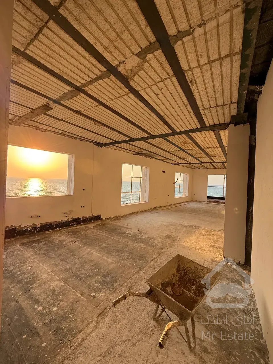 برج خط یک دریا🌊