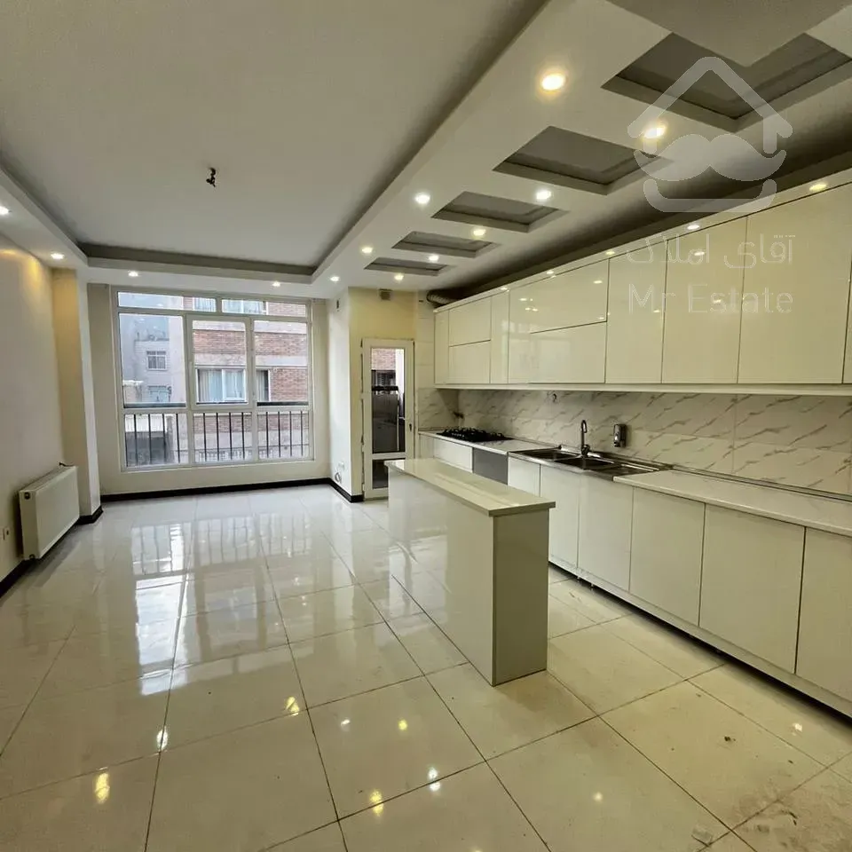 80 متر 2 خواب طبقه 2 4 ساله رو به نما