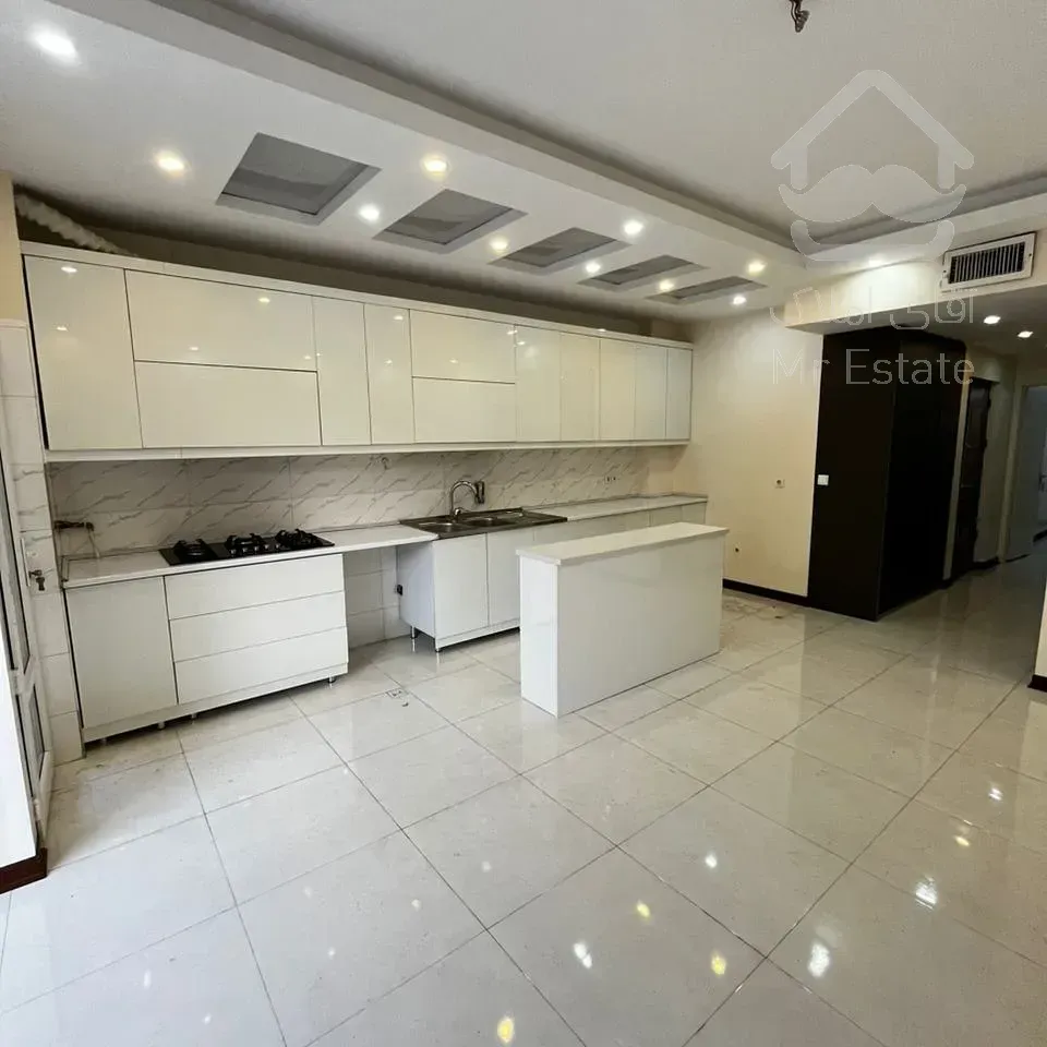 80 متر 2 خواب طبقه 2 4 ساله رو به نما