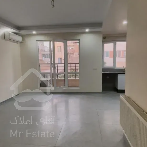 فروش 58 متر فول امکانات طبقه دوم سالن پرده خور در بهترین لوکیشن فردوس غرب شقایق