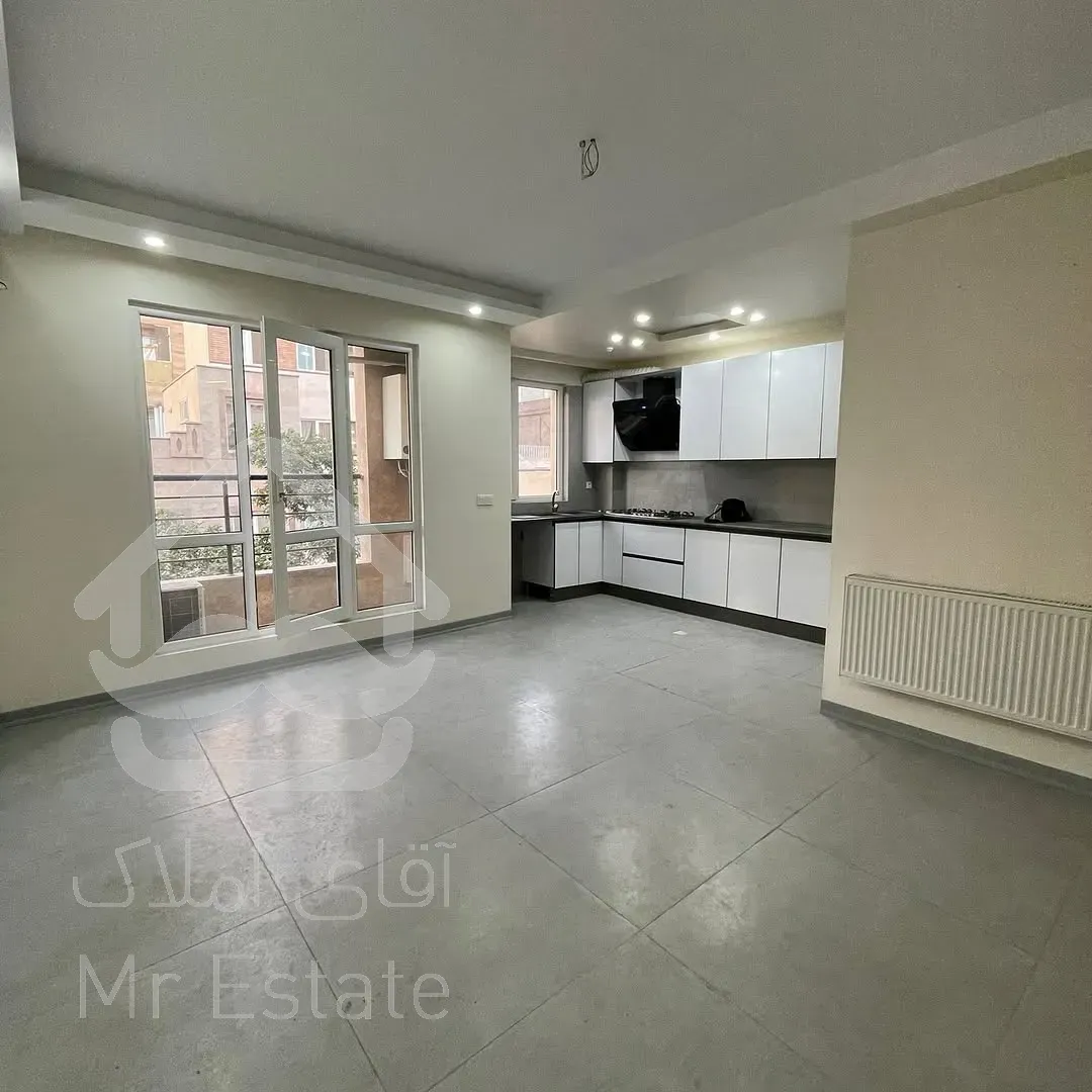 فروش 58 متر فول امکانات طبقه دوم سالن پرده خور در بهترین لوکیشن فردوس غرب شقایق