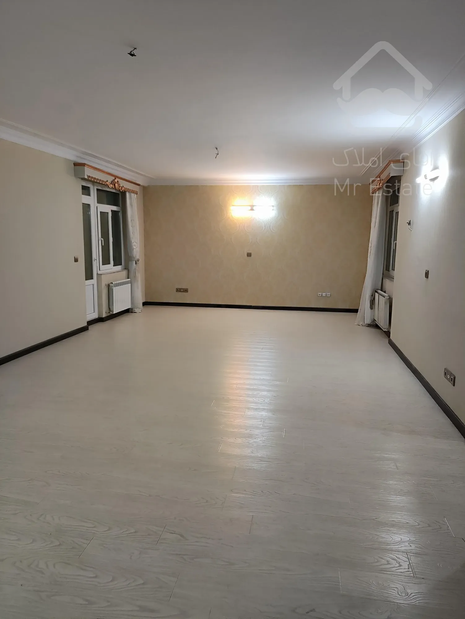 فروش آپارتمان سه خواب ۱۴۸ متری شهران