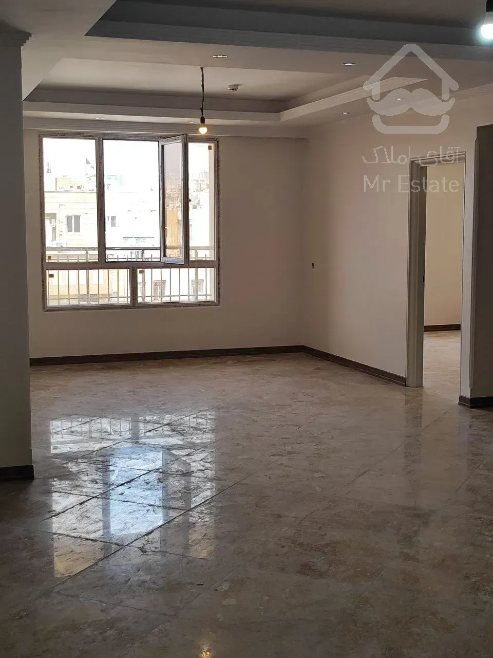 اجاره ۸۰متری  باغ فیض  نما تراورتن قابل تبدیل