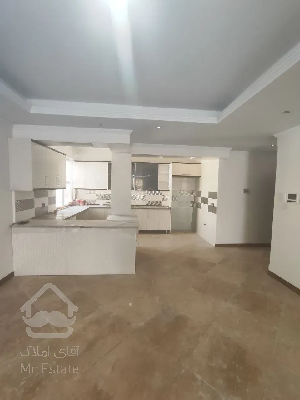 فروش آپارتمان ۱۱۵متری  سالن پرده خور سازمان برنامه