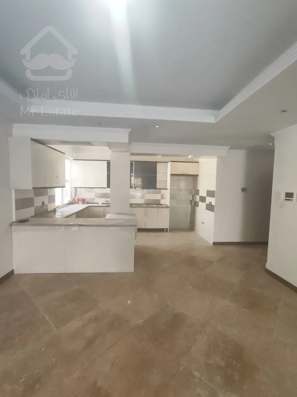 اجاره ۸۰متری  باغ فیض  نما تراورتن قابل تبدیل