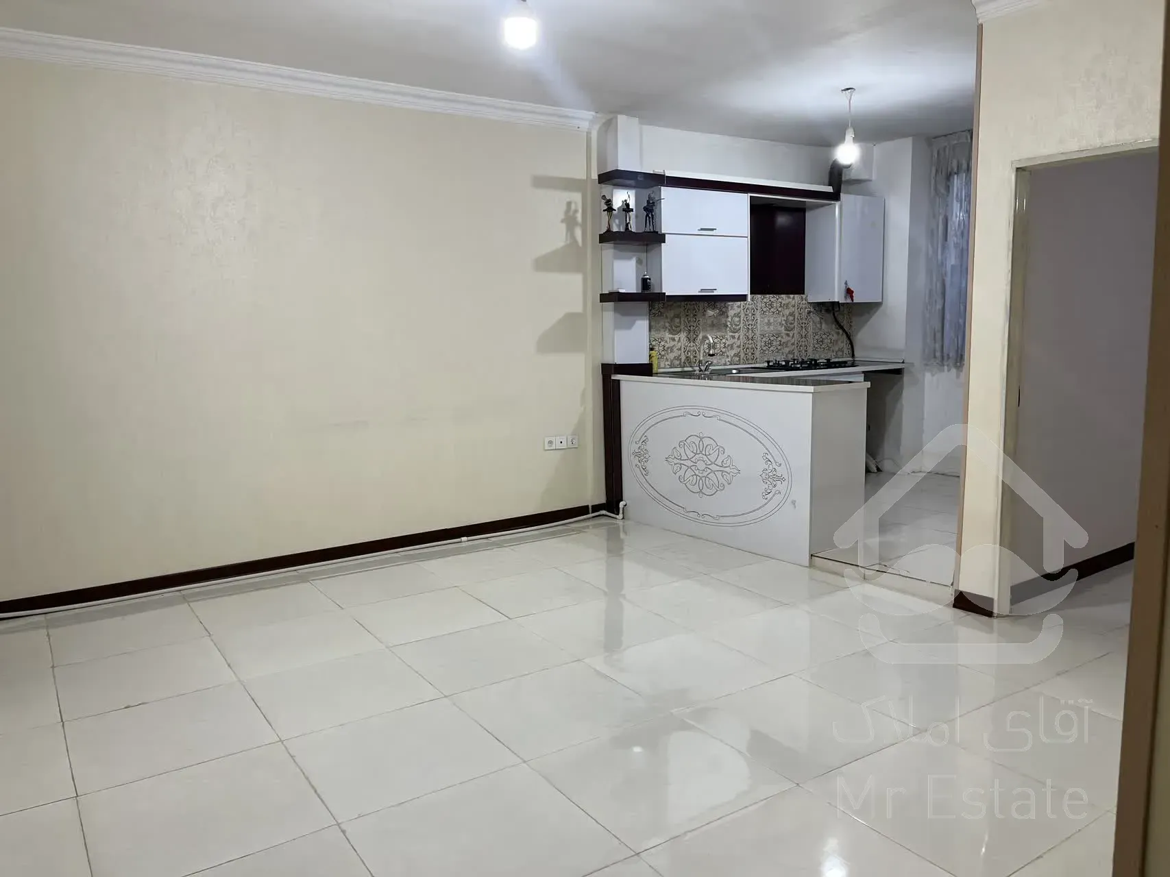 فروش واحد ۵۰ متری تمیز فوری