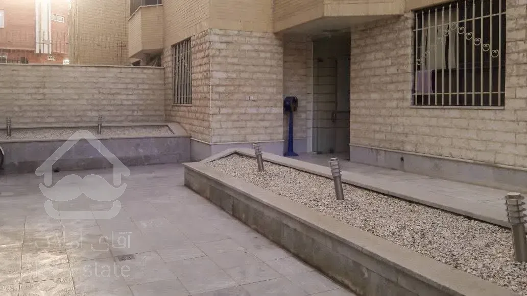 اجاره آپارتمان طبقه همکف ۲ خوابه خیابان مسجد حکیم