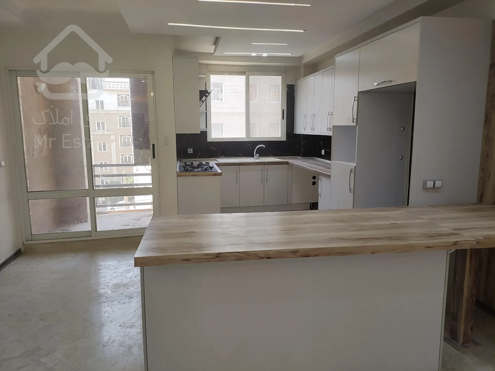 فروش آپارتمان ۸۲ متری فول امکانات شهر زیبا