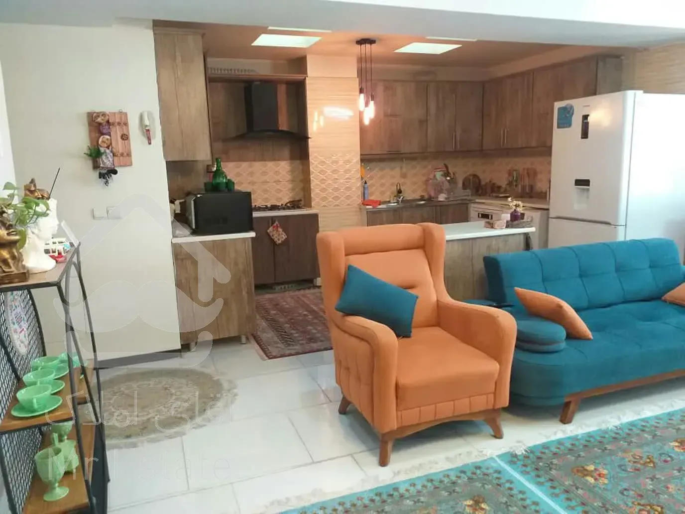 آپارتمان ۱۳۰ متری