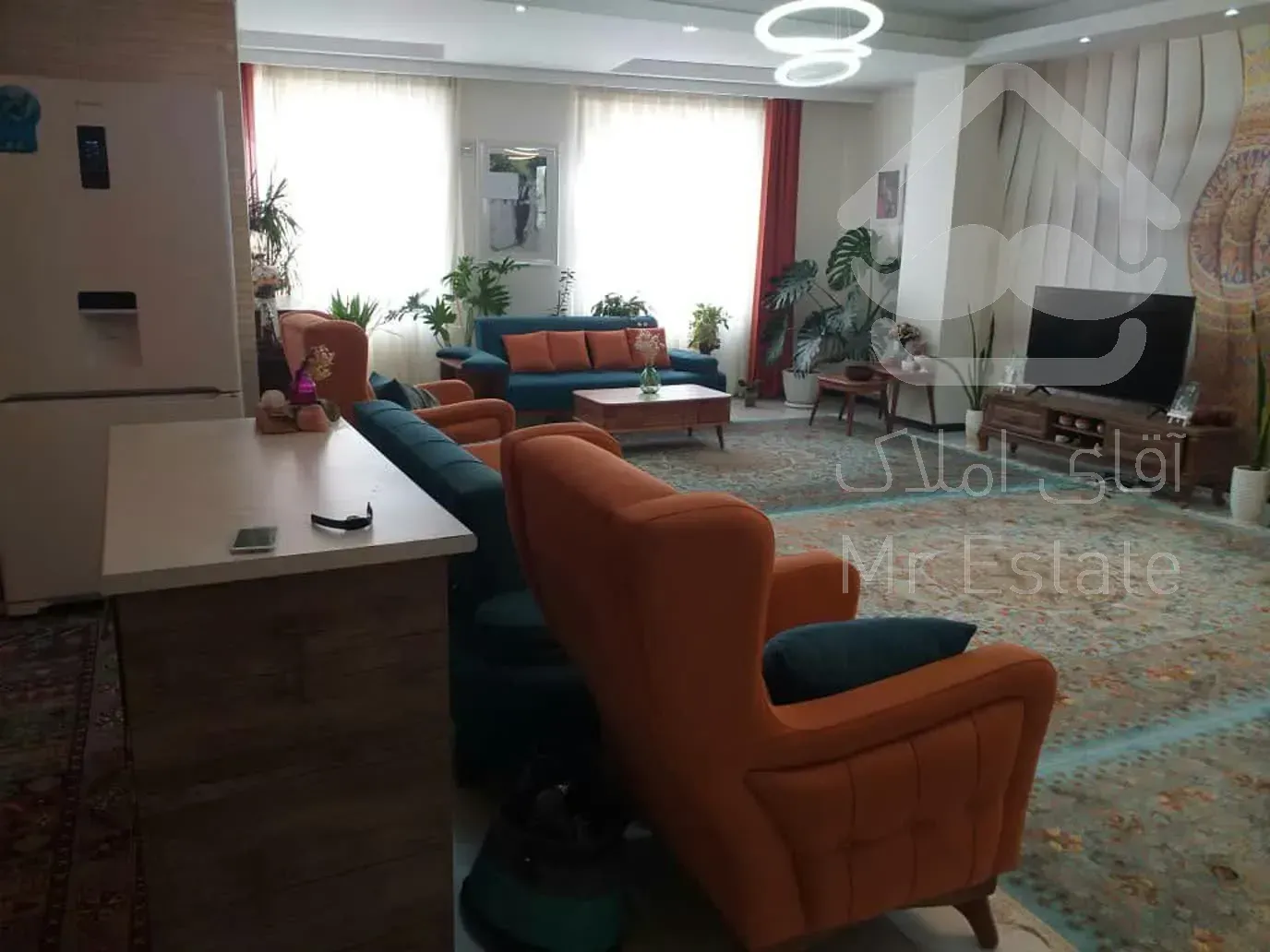 آپارتمان ۱۳۰ متری