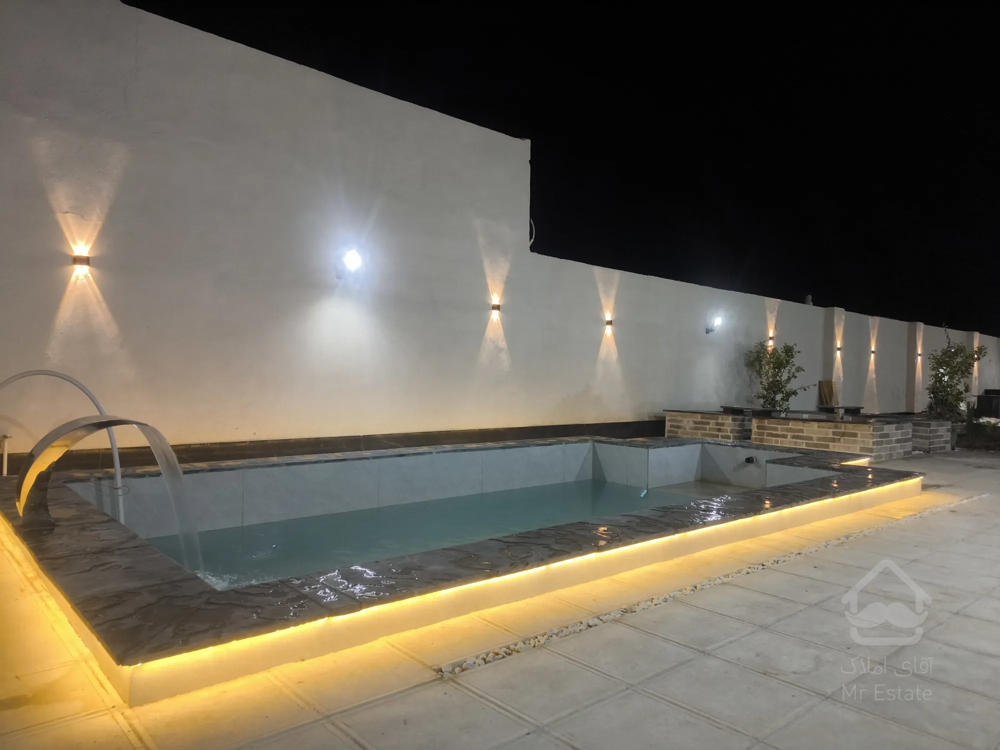 فروش باغ ویلا شیک شرق اصفهان (زیار) لاکچری