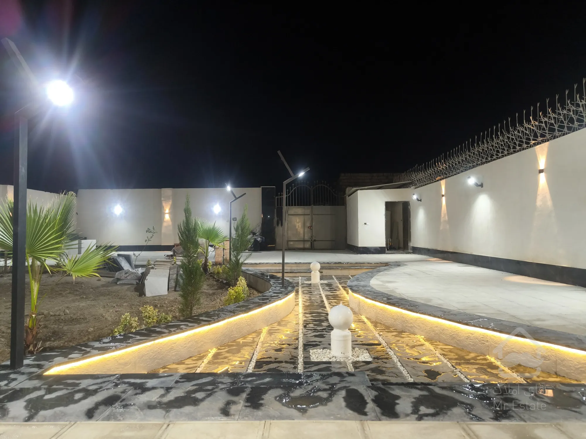 فروش باغ ویلا شیک شرق اصفهان (زیار) لاکچری