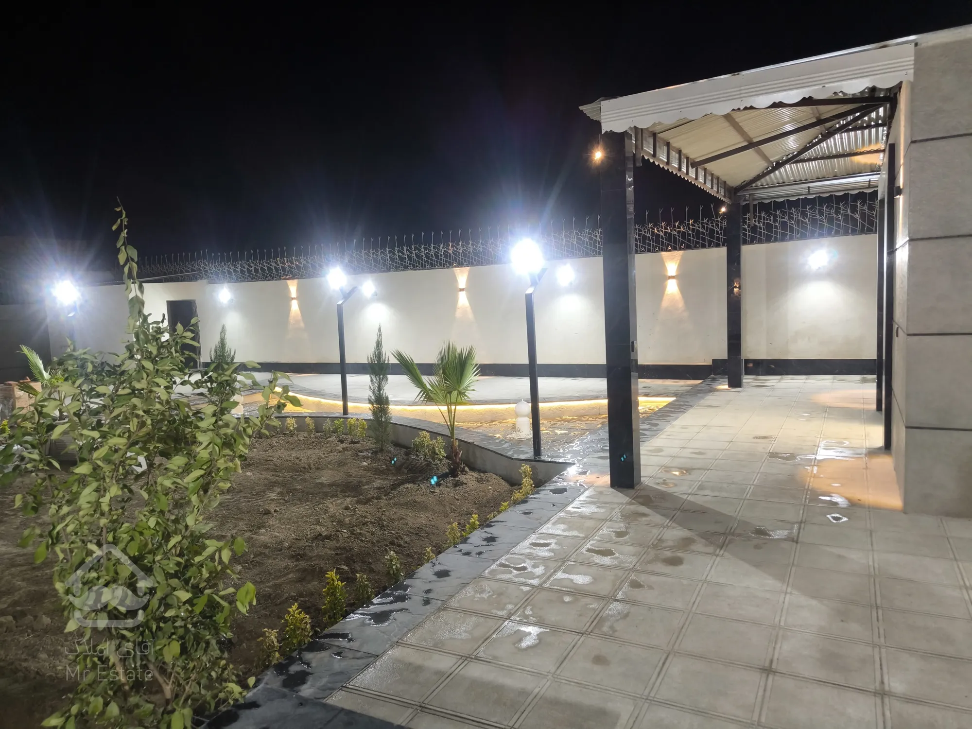 فروش باغ ویلا شیک شرق اصفهان (زیار) لاکچری