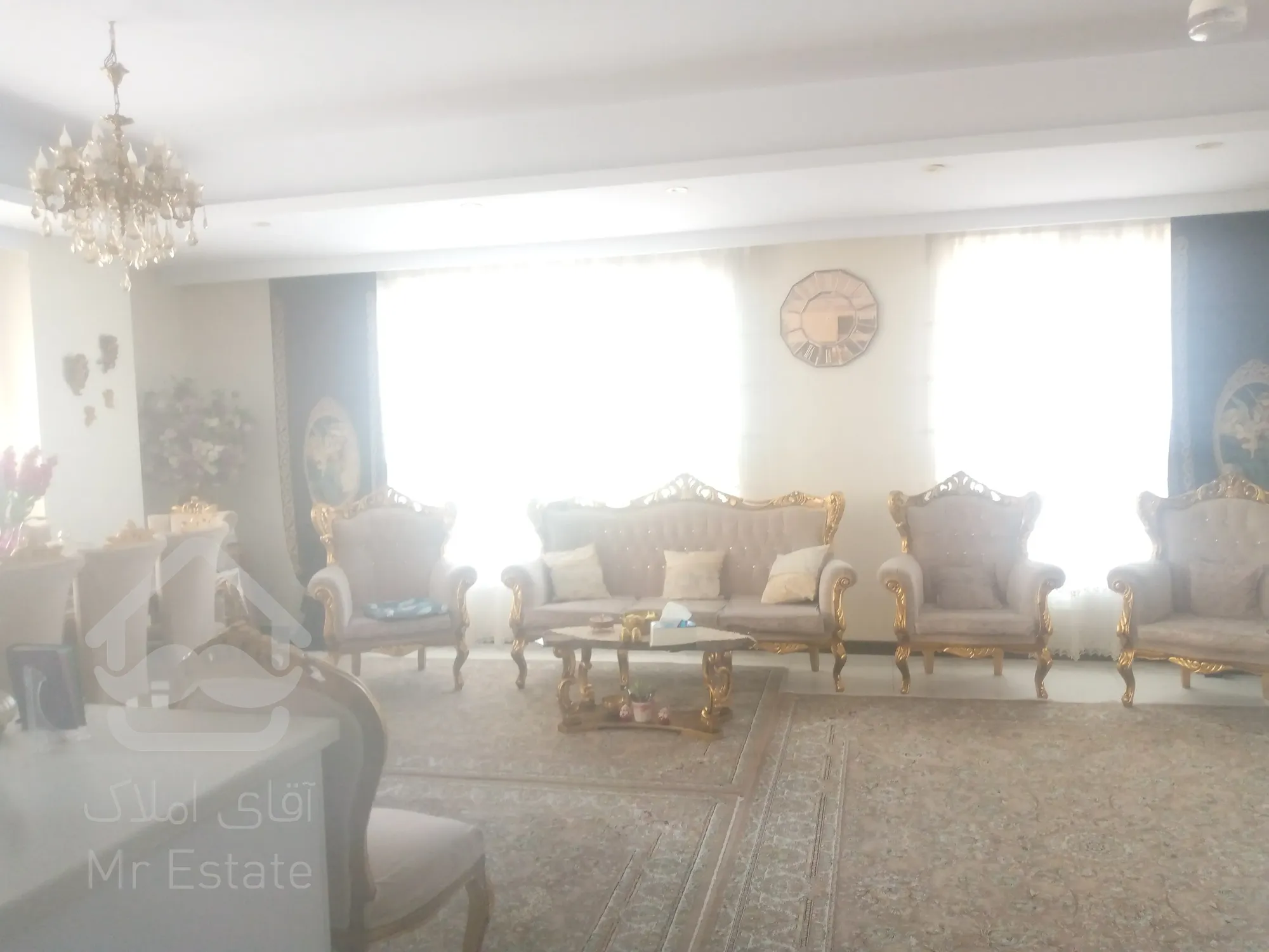 102 متر دو خوابه فول امکانات غرق نور