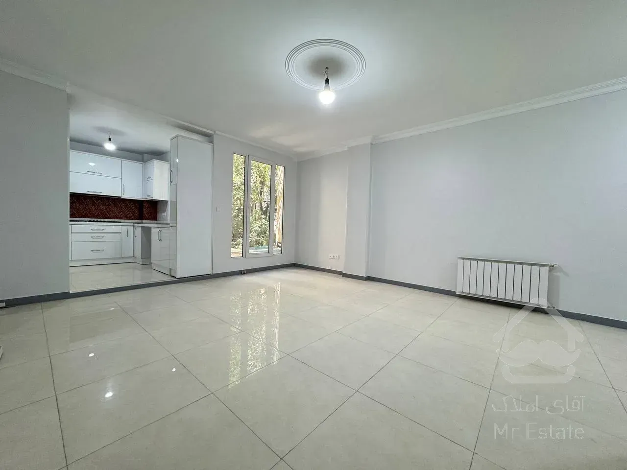 فروش اپارتمان۶۱متری  چهار دیواری