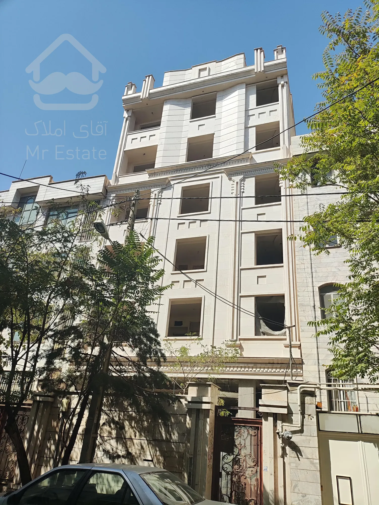 فروش آپارتمان سه خوابه ۱۴۶ متری شهران