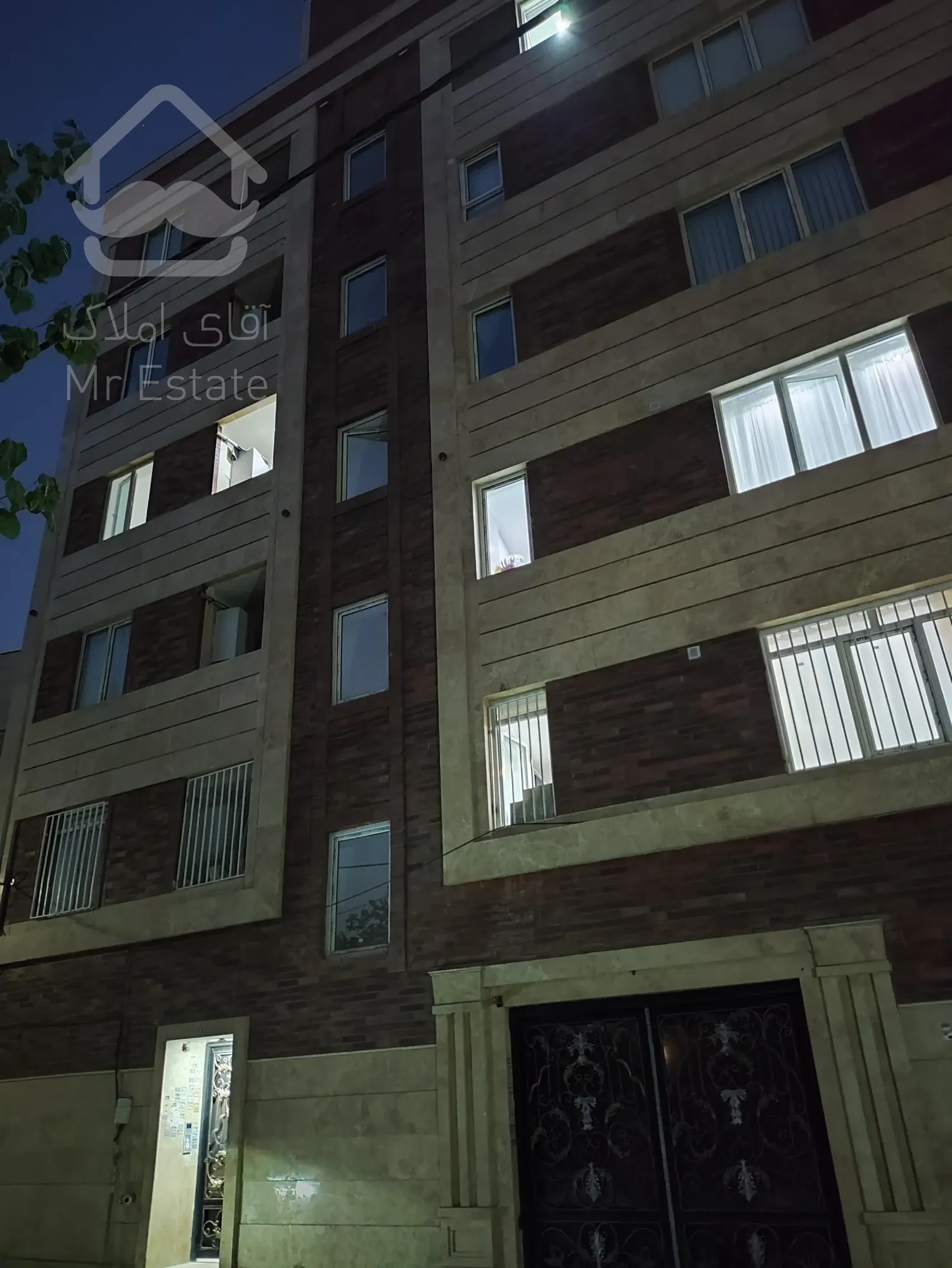 فروش آپارتمان ۸۸ متری فول امکانات باغ فیض