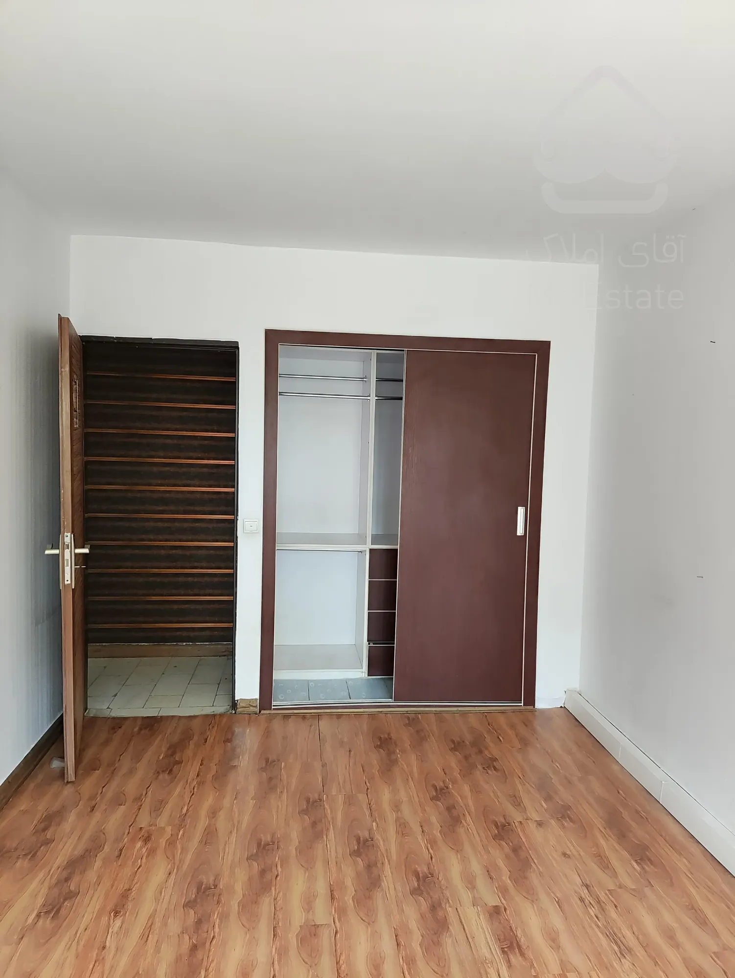 فروش آپارتمان ۶۵ متری فول امکانات جنت آباد جنوبی