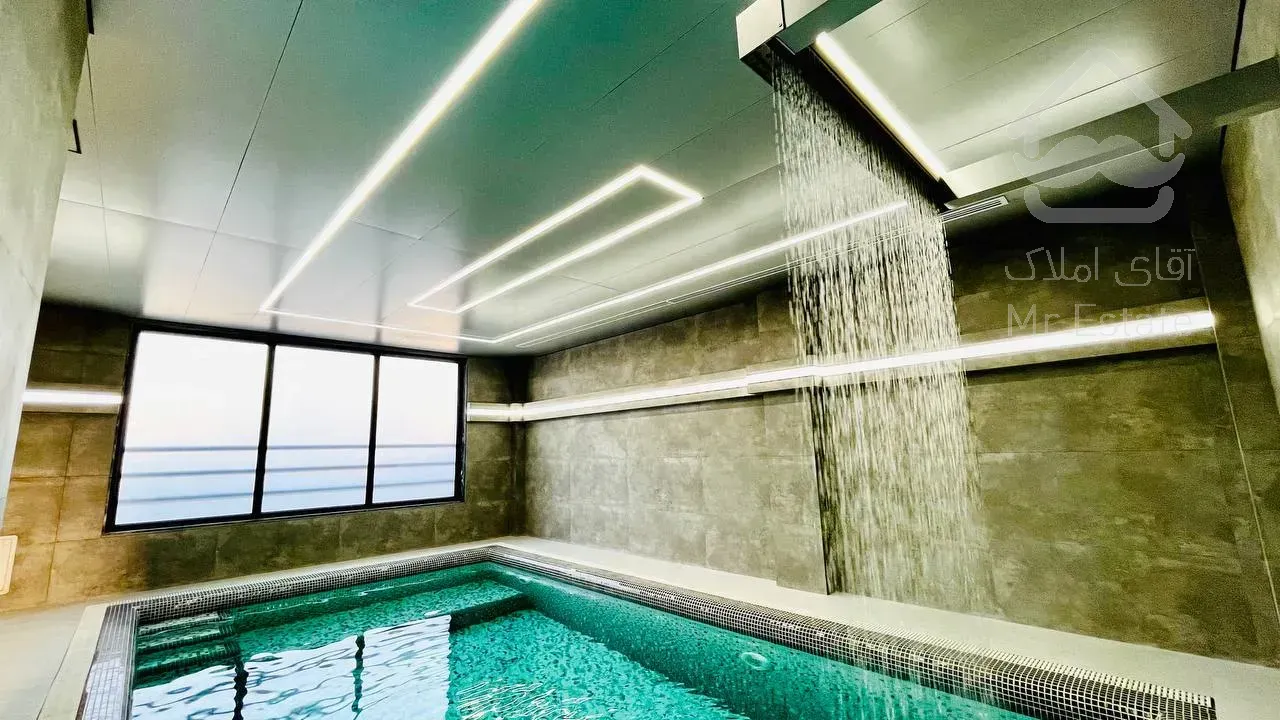 فروش ویلای فول امکانات ۱۸۰ متری استخردار در بندرانزلی