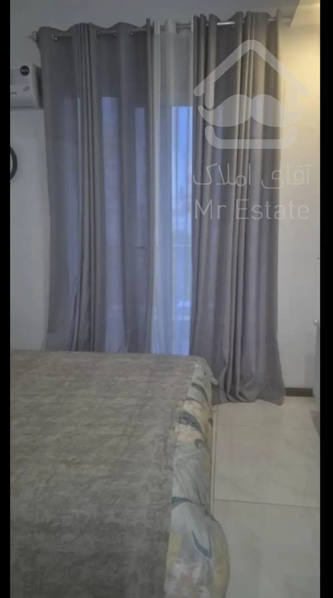 آپارتمان مسکونی ۱۱٠ متری در خیابان کارگر