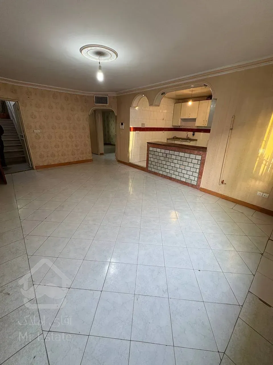 ۷۵ متر ۲ خواب شهرک یاس دارای سند تک برگ کم واحد