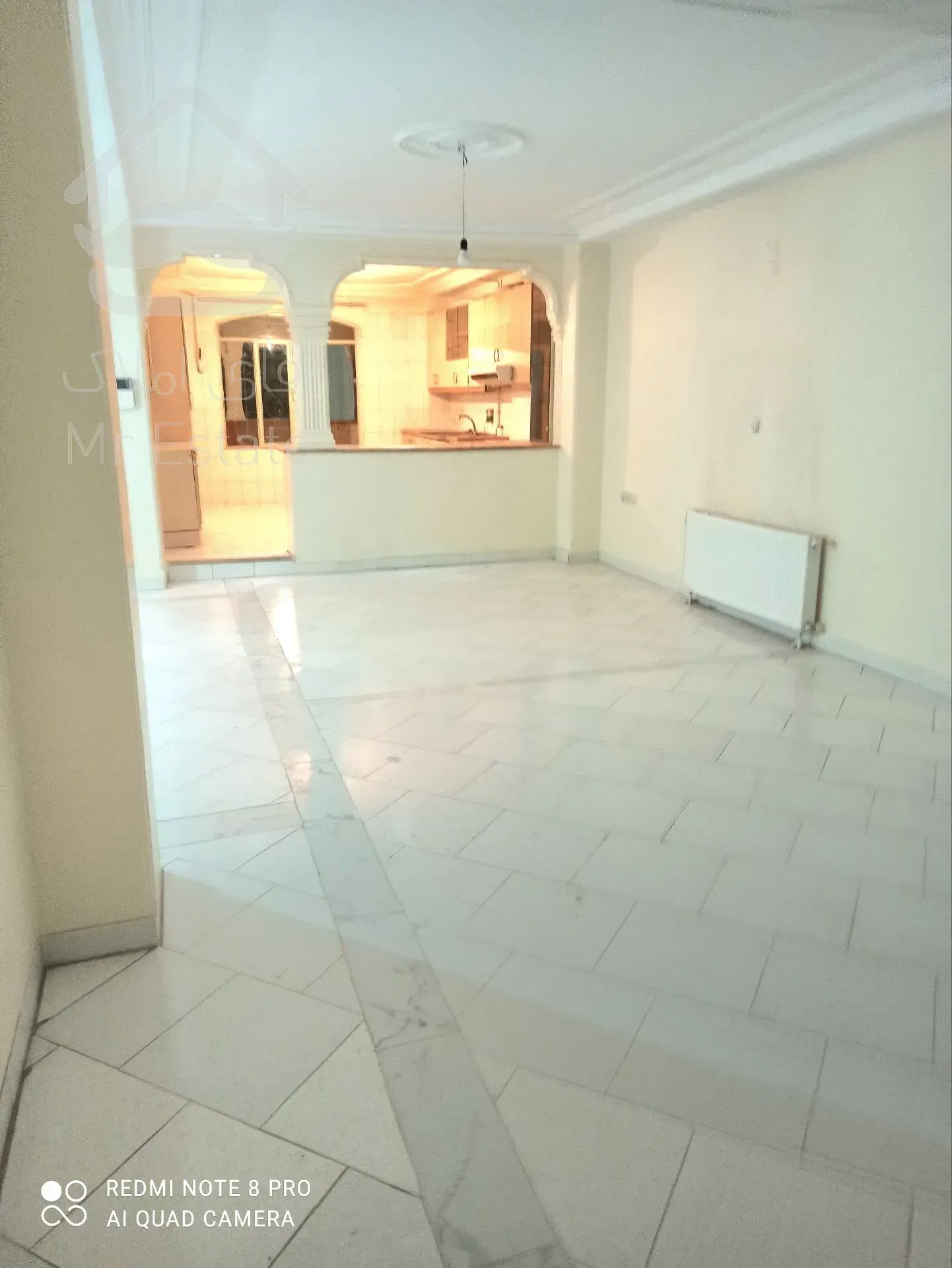 آپارتمان ۱۲۵ متری شاخه اصلی