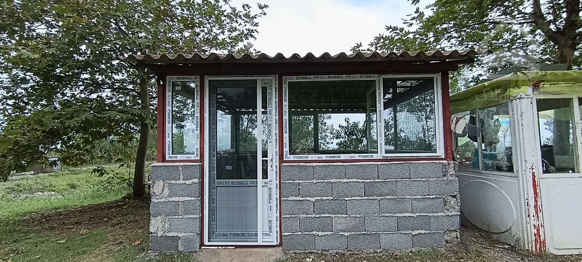 درب و پنجره دوجداره توری پلیسه