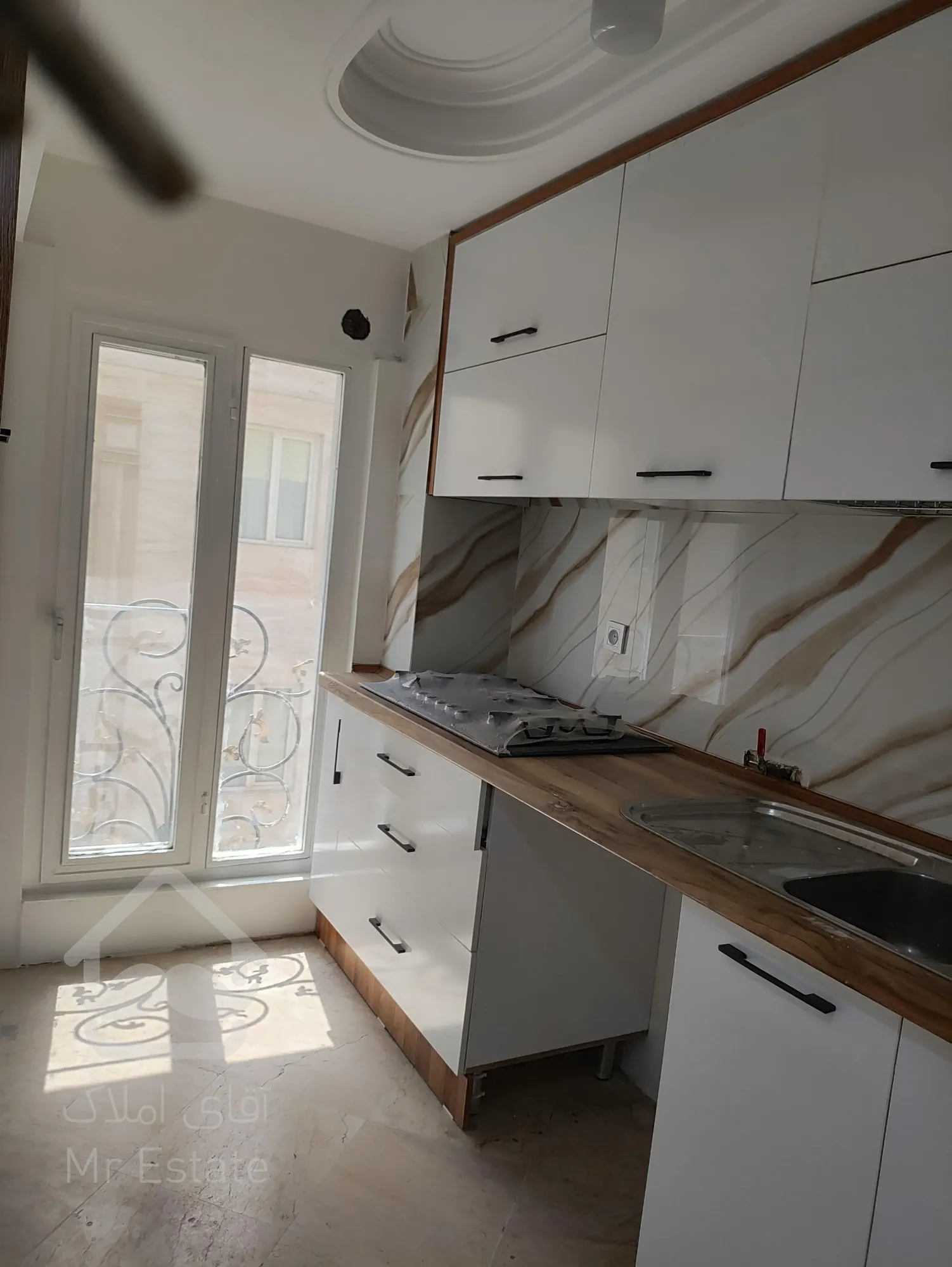 فروش آپارتمان ۱۴۴ متری لاکچری فول امکانات