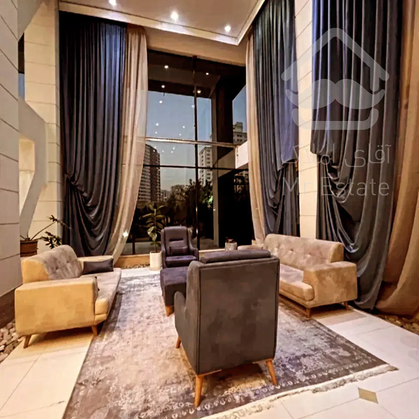 200 سه خوابه دو مستر در برج فرهیختگان