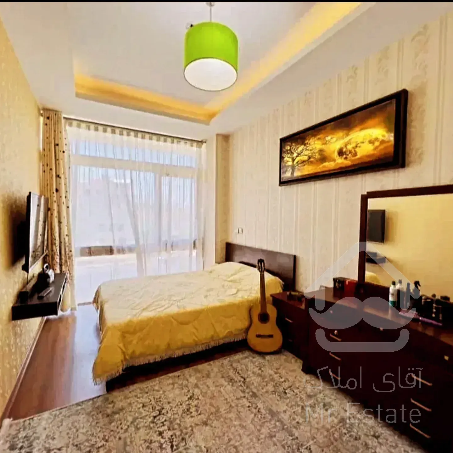 200 سه خوابه دو مستر در برج فرهیختگان