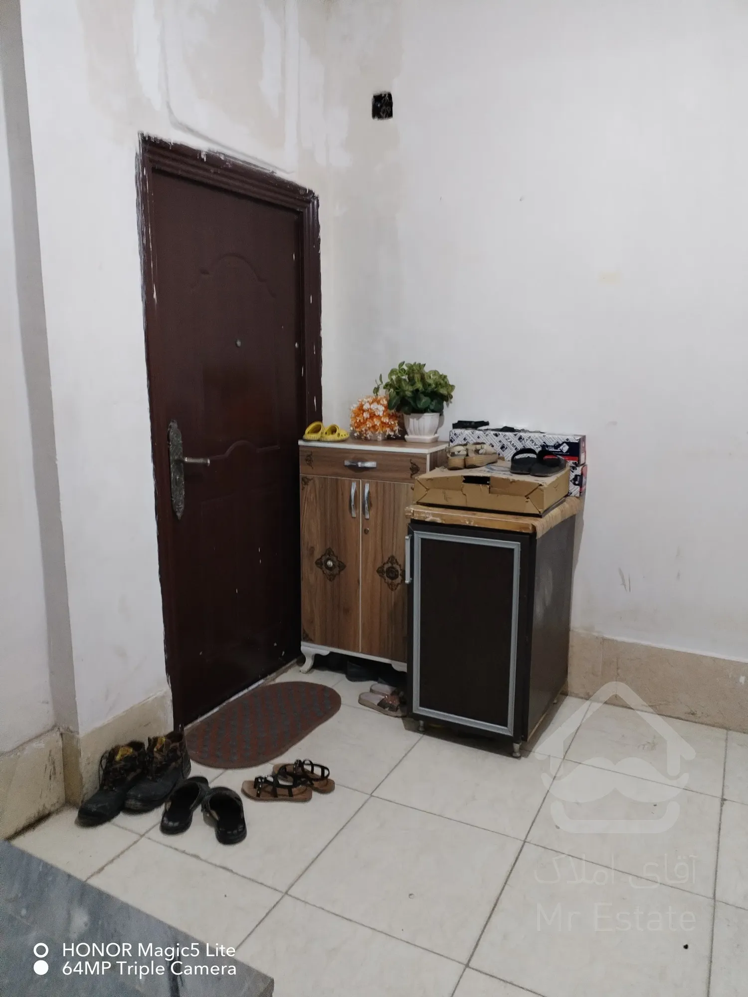 فروش یک واحد از سه واحد