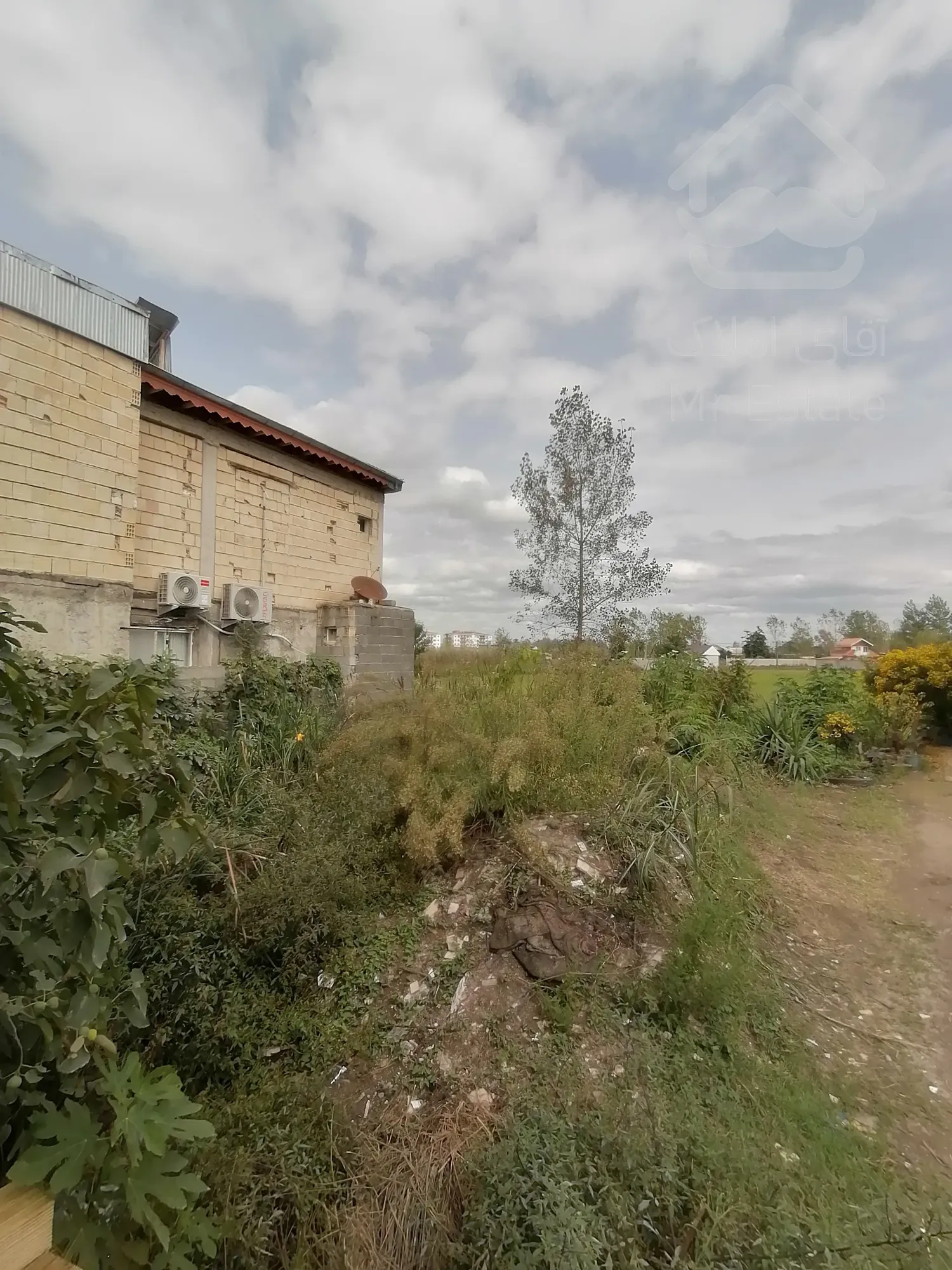 فروش زمین منطقه لاکان رشت 180 متری