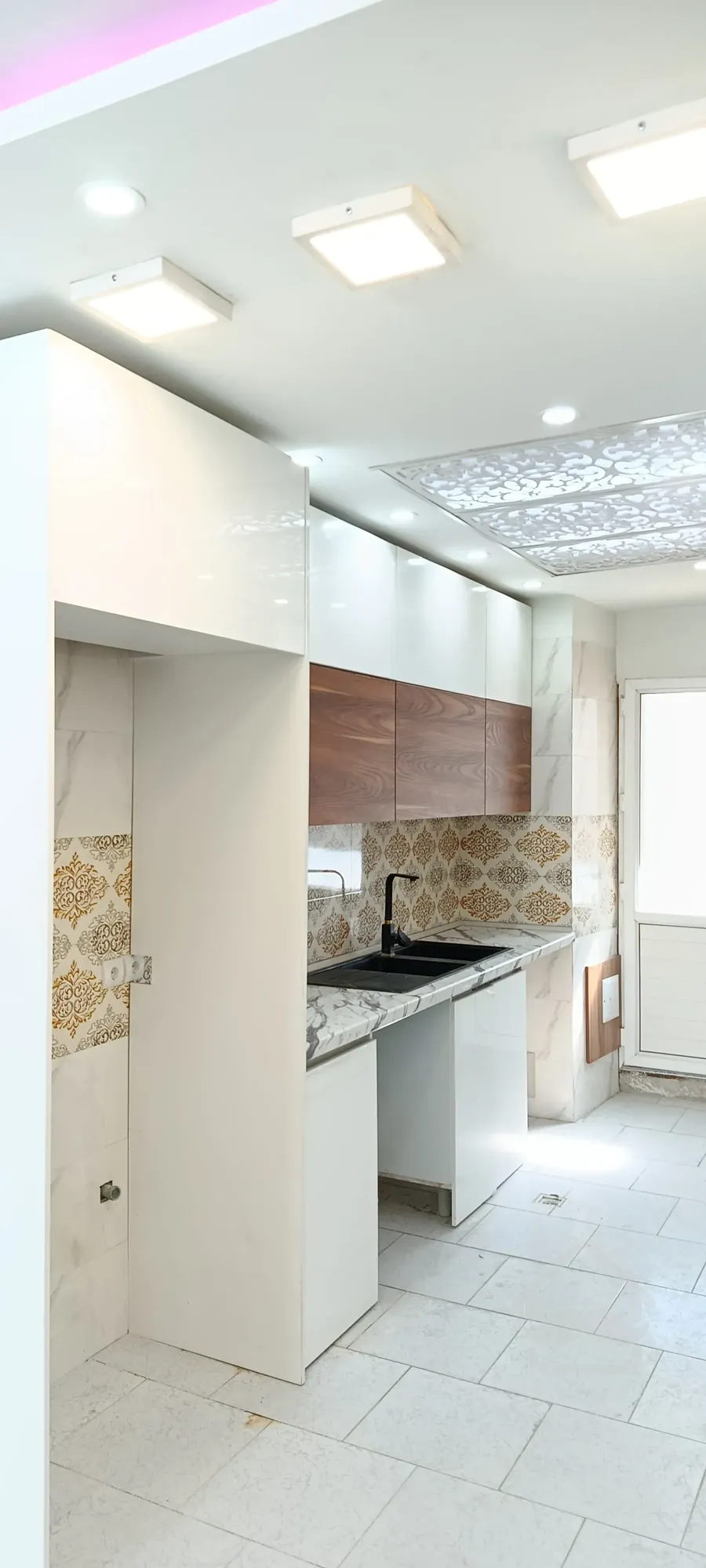 واحد ۱۲۱ متر سه خواب فاز ۸ پردیس