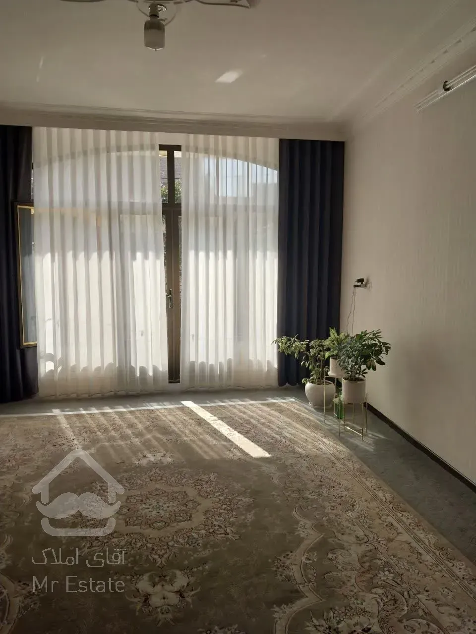 فروش ساختمان مسکونی ۲ طبقه