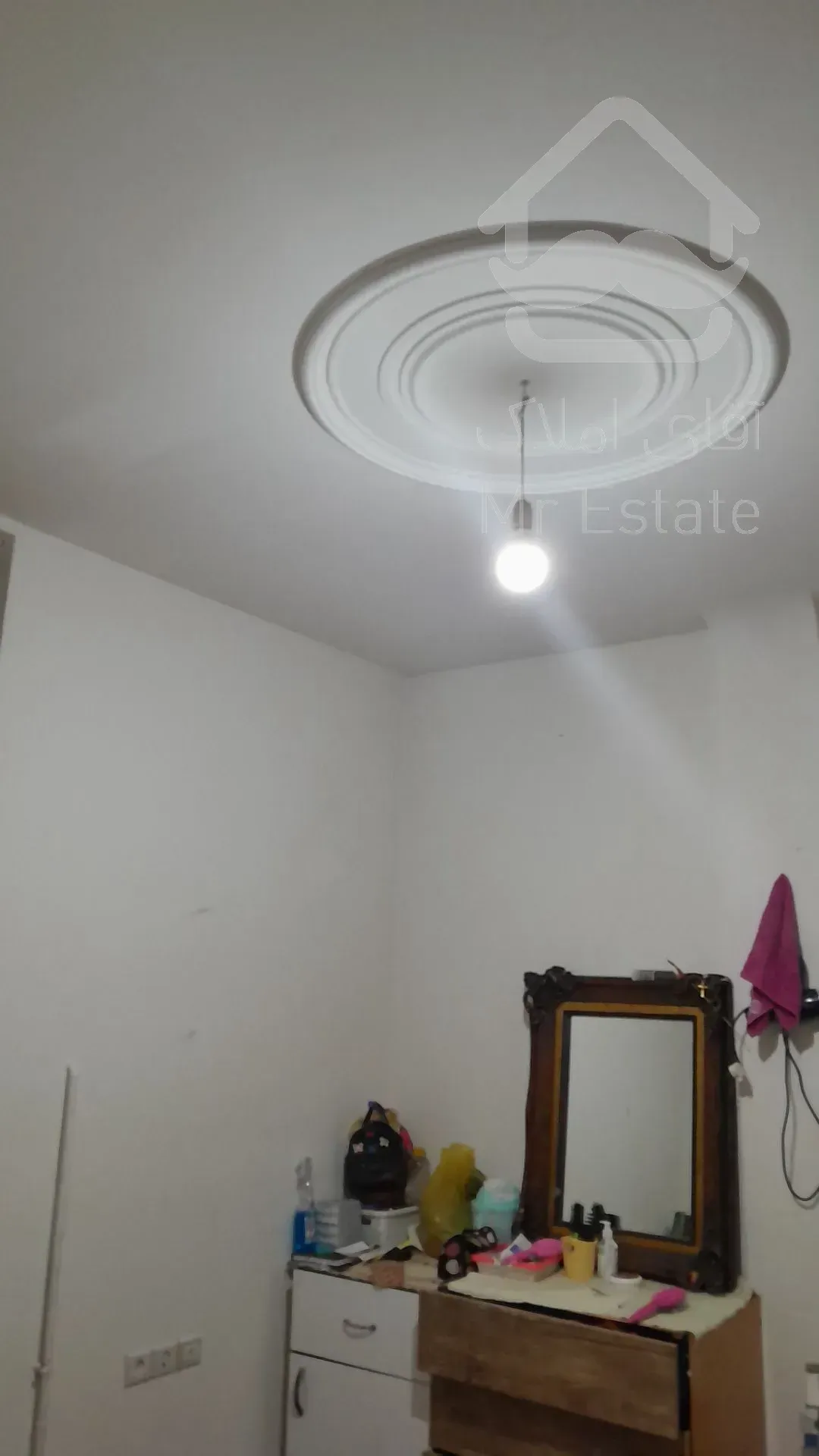 آپارتمان خ جمهوری  قولنامه ای