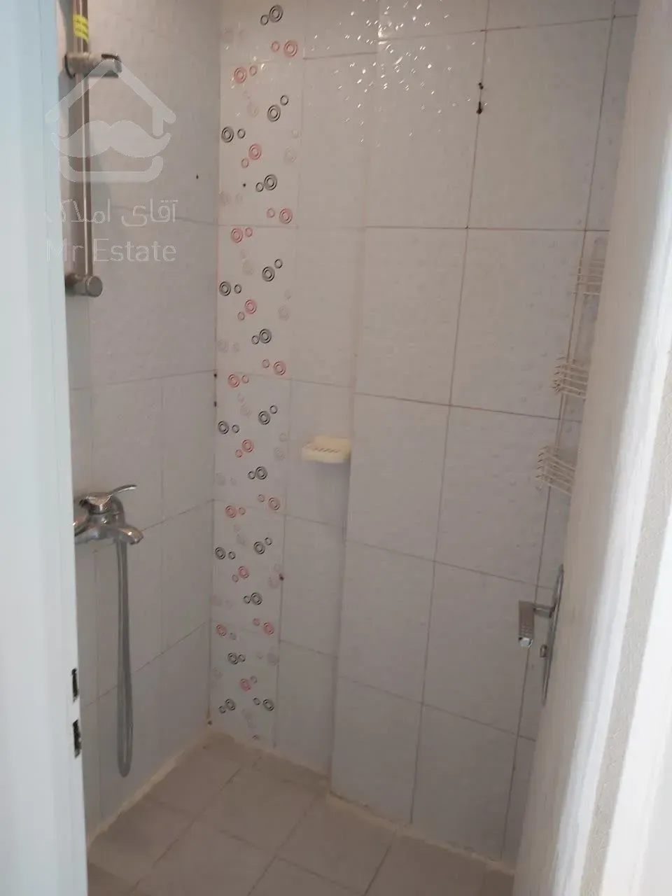 تک واحدی نورگیرعالی فول امکانات طبقه ۴