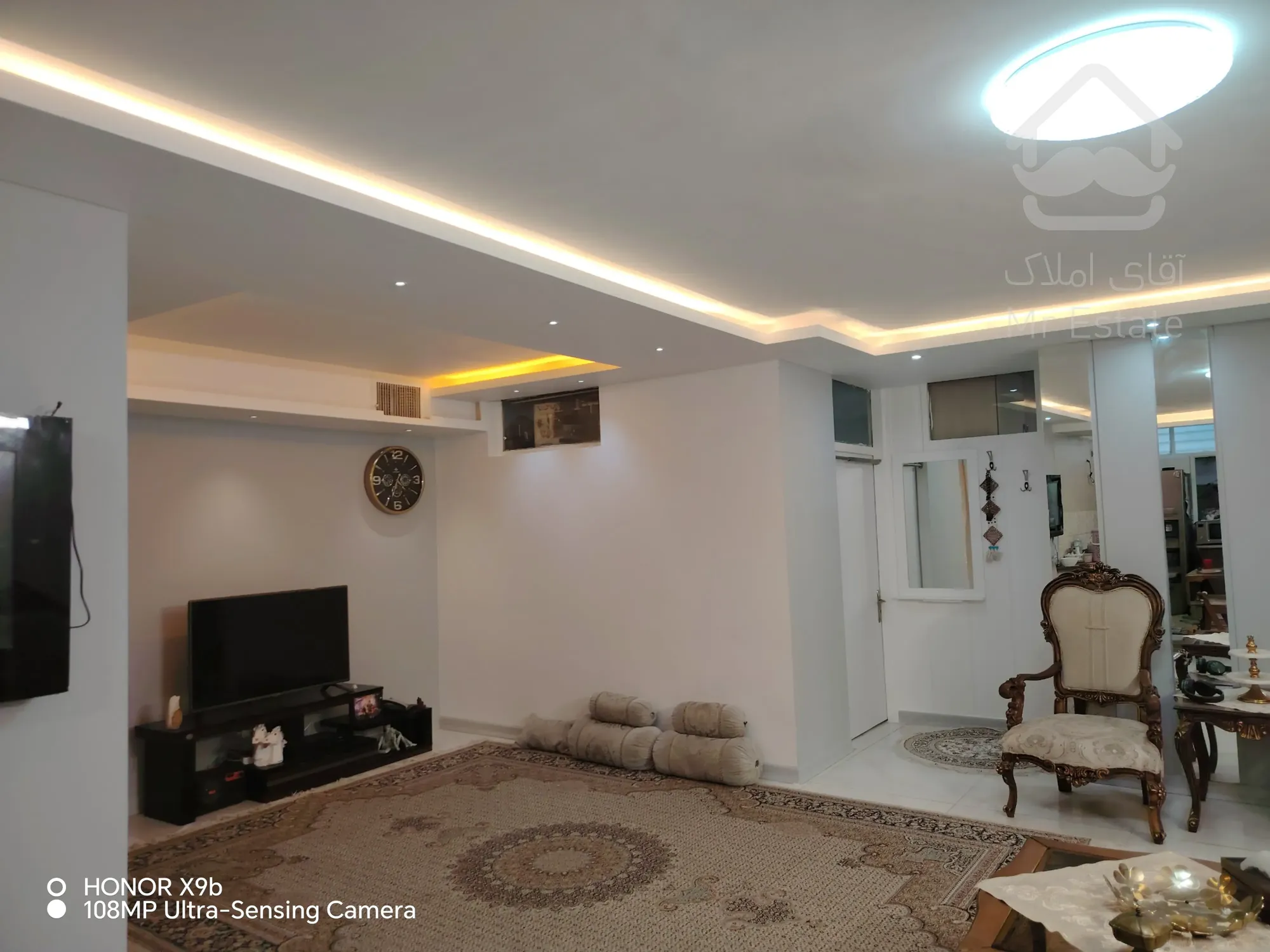 فروش یک واحد خانه ی آپارتمانی 1 از 3 واحد