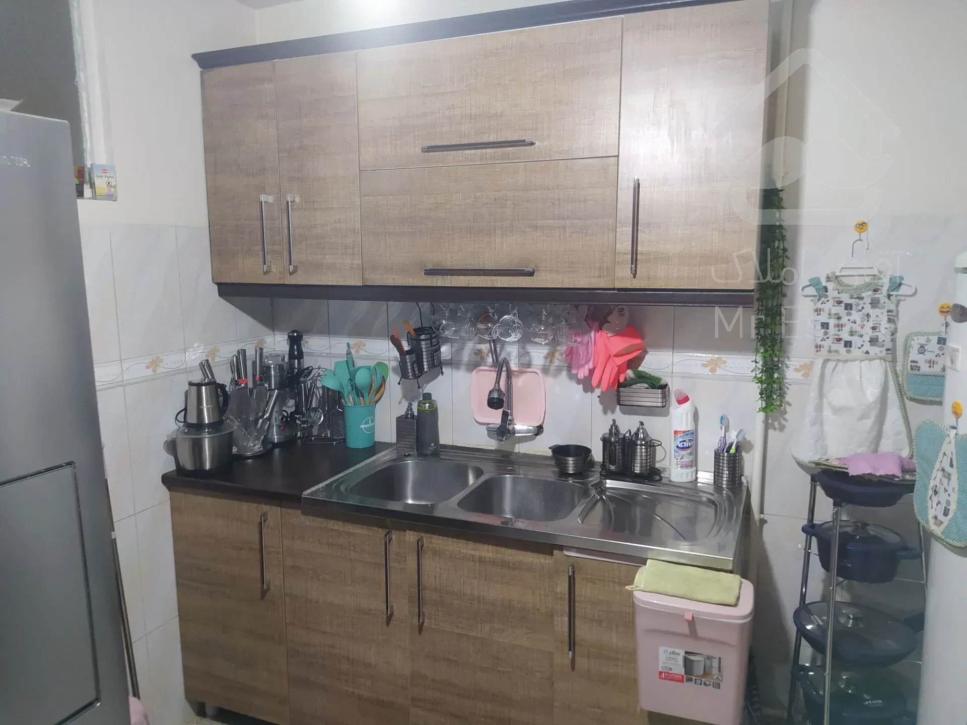 آپارتمان ۱۰۰ متری حصار امام