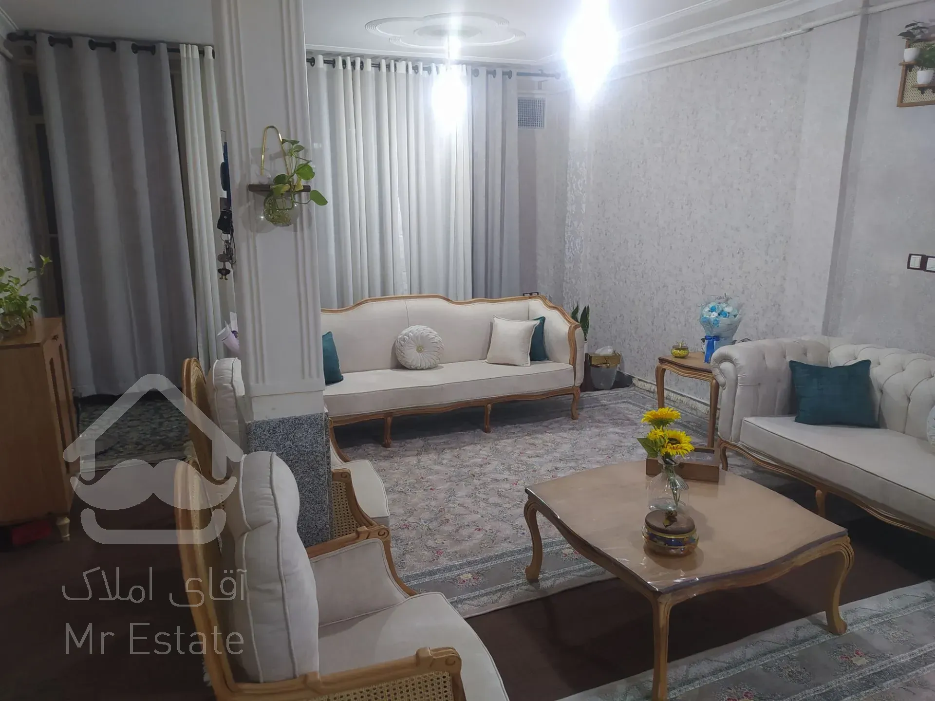 آپارتمان ۱۰۰ متری حصار امام